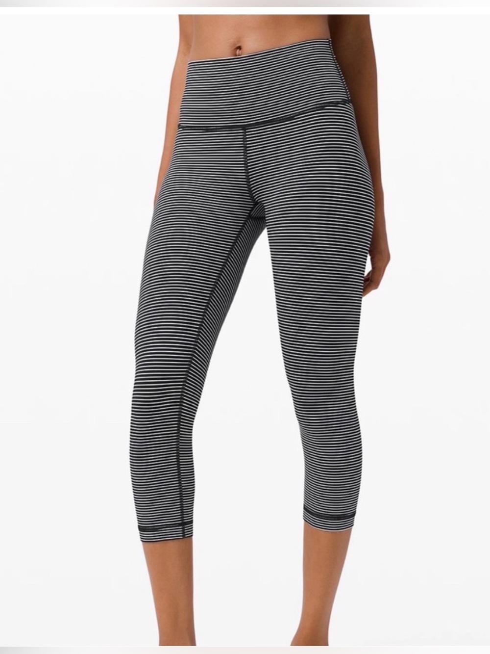 NWT Lululemon Wunder Under HR Crop 21" FLux – Size 6
